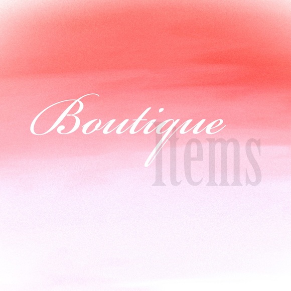 Boutique - Picture 1 of 1